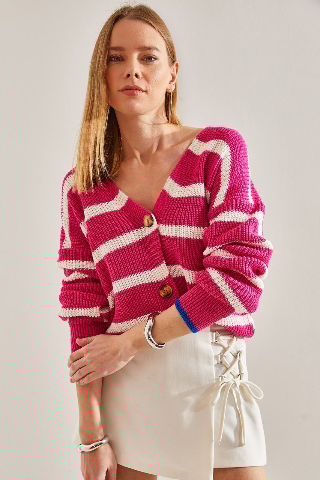 Bianco Lucci Women's White Striped Cardigan