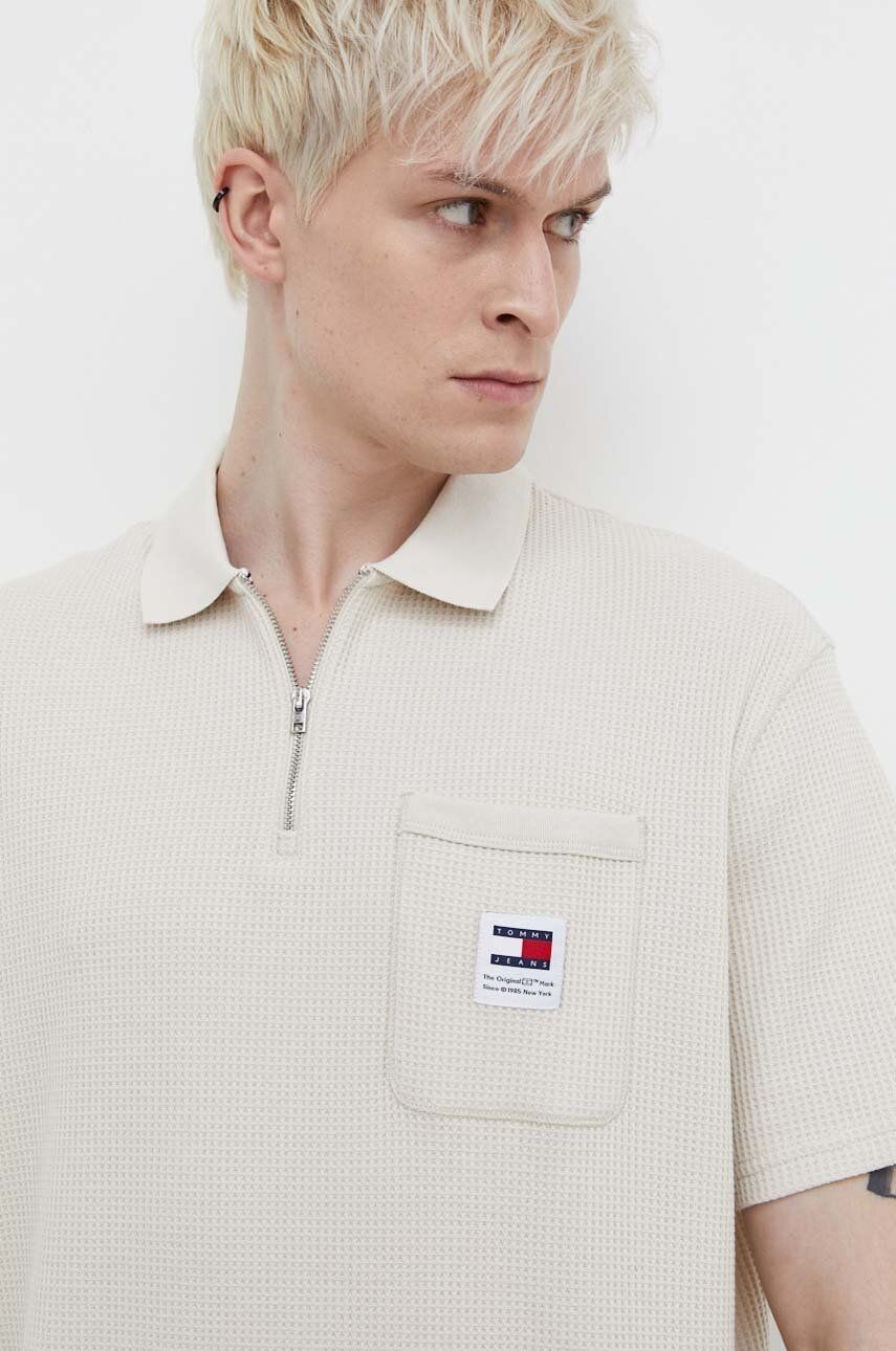 Polo tričko Tommy Jeans pánsky, béžová farba, jednofarebný