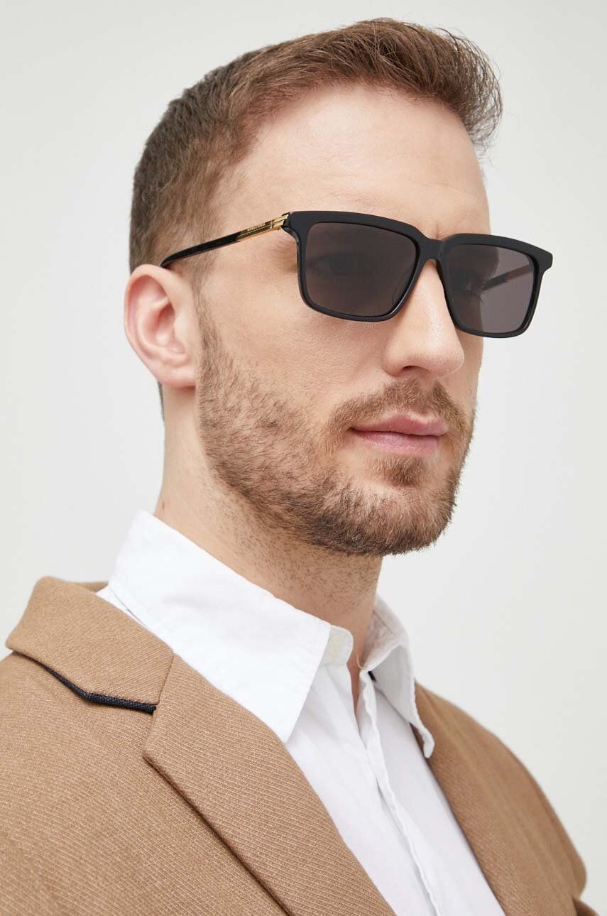 Slnečné okuliare Bottega Veneta pánske, čierna farba