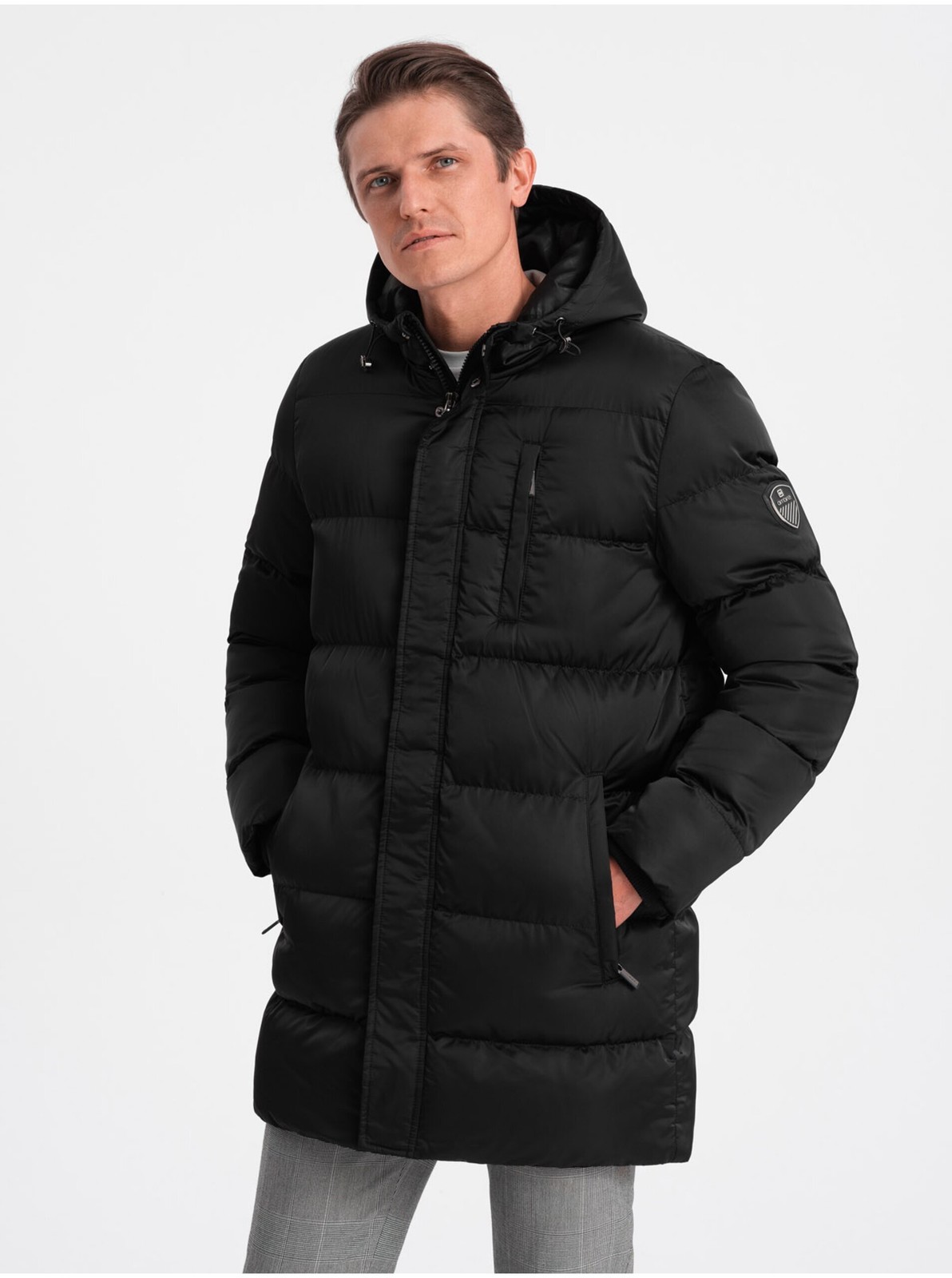 Čierny pánsky zimný prešívaný kabát Ombre Clothing