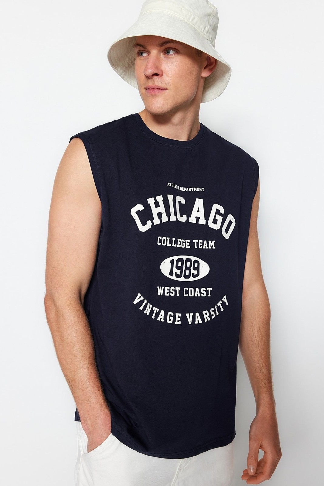 Trendyol Navy Blue Men's Relaxed/Casual Fit City Printed 100% Cotton Sleeveless T-Shirt/Athlete