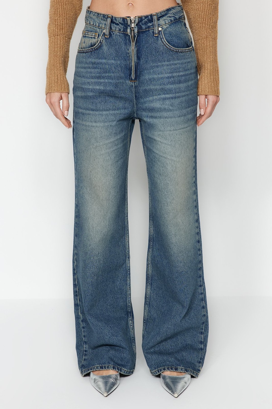 Trendyol Blue Pale Effect Vintage Zipper Detail High Waist Wide Leg Jeans