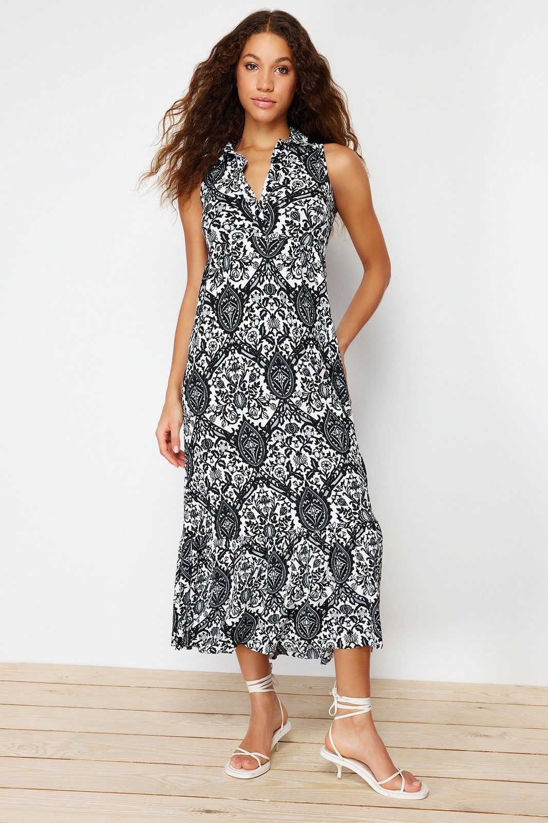 Trendyol Black Polo Neck Patterned Maxi Knitted Maxi Dress