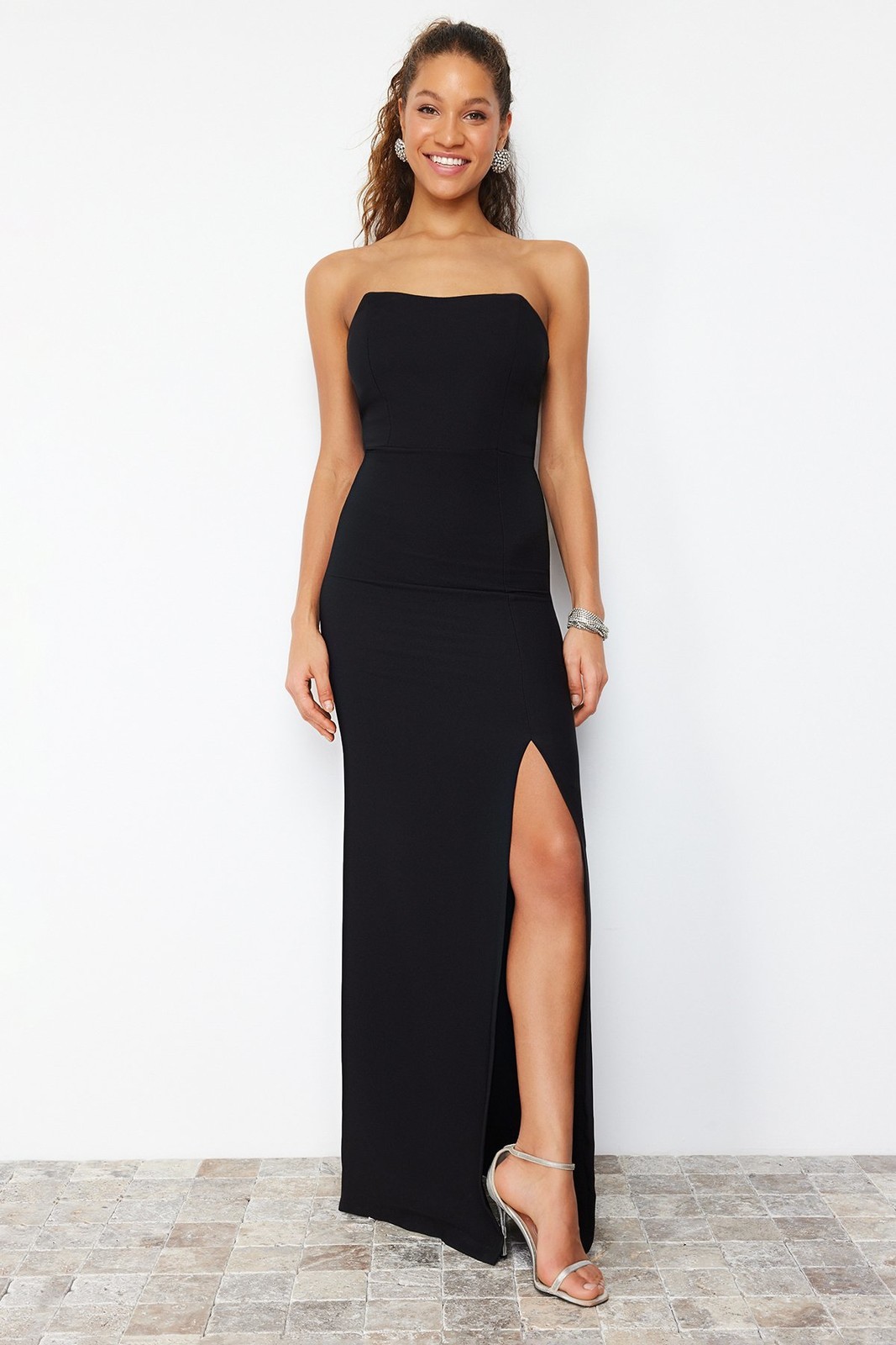 Trendyol Black Body-Sitting Woven Long Evening Dress