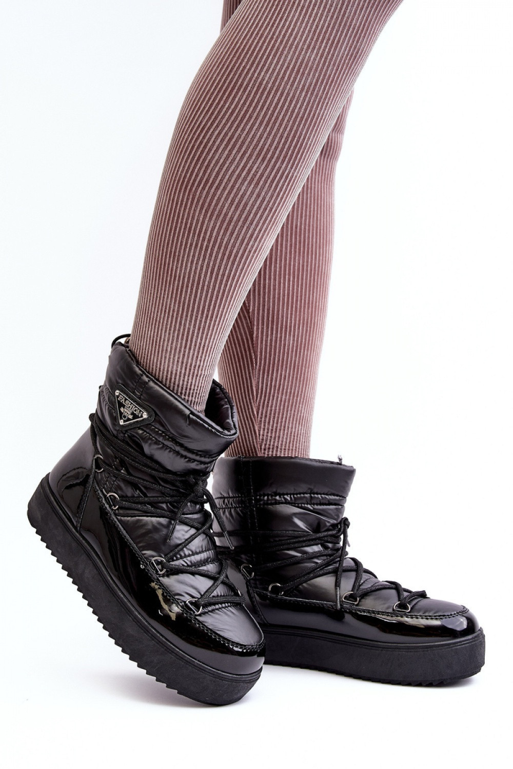 Snehule model 189414 Step in style 36