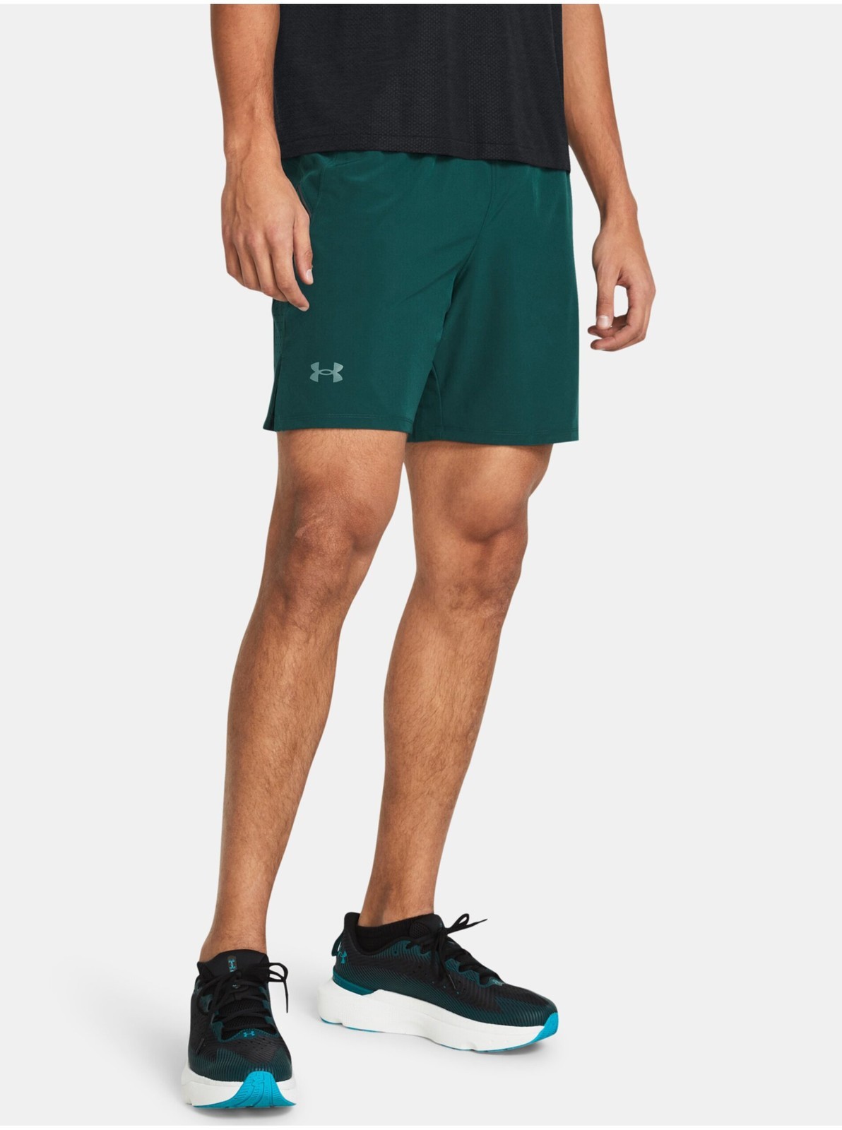 Tmavozelené športové kraťasy Under Armour LAUNCH ELITE 7'' SHORT