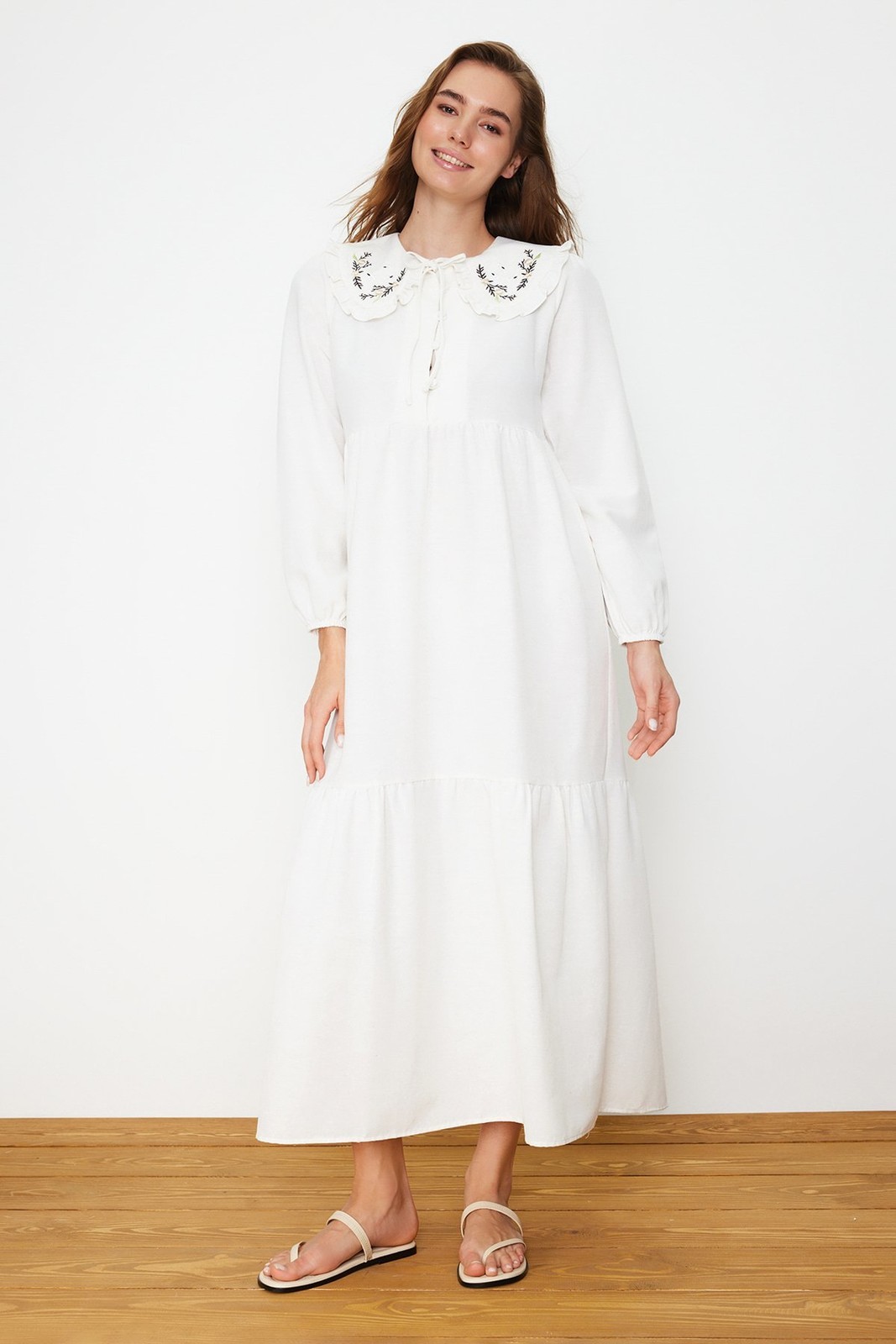 Trendyol Ecru Collar Embroidered Half Pat Linen Look Woven Dress