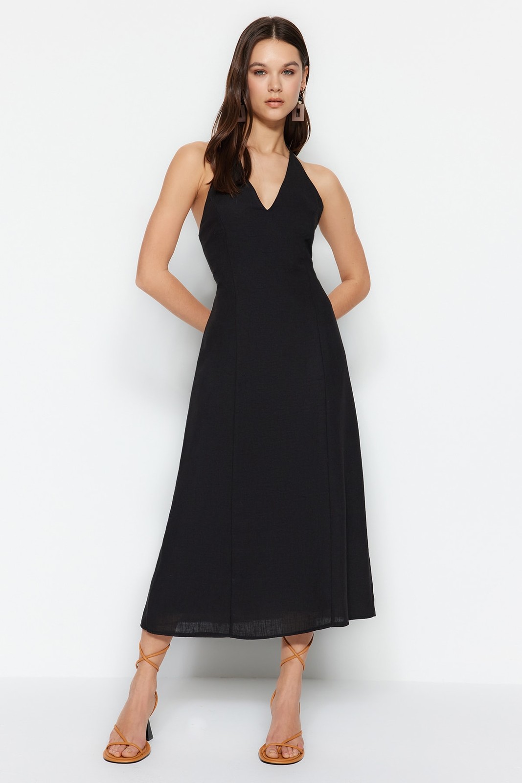 Trendyol Black Accessory Detailed Woven Dress