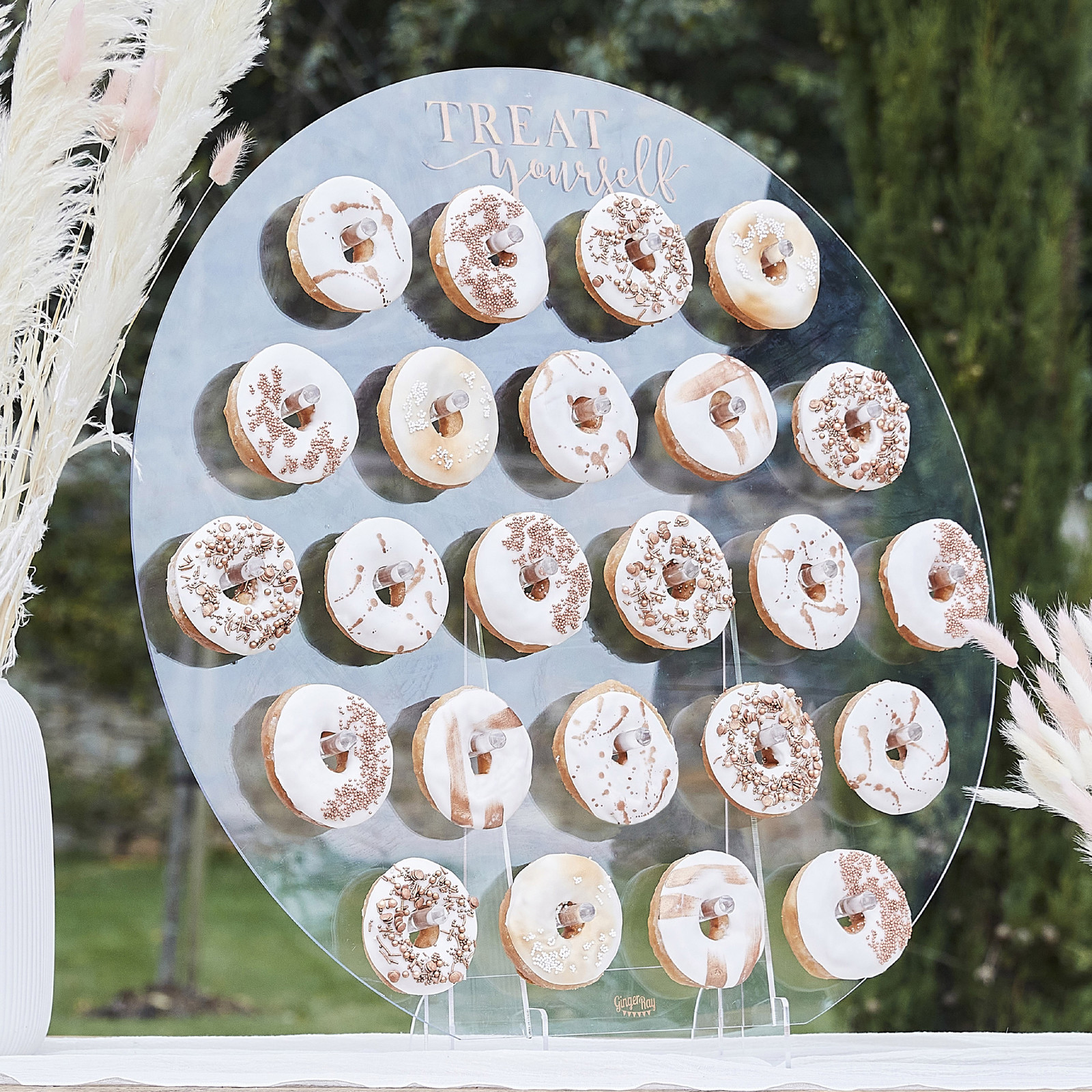 Ginger Ray Stojan na donuty - Treat yourself