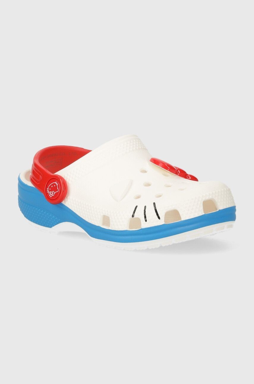 Detské šľapky Crocs HELLOITTY IAM CLASSIC CLOG biela farba