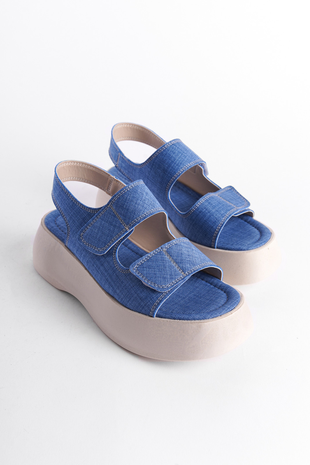 Capone Outfitters Women's Wedge Heel Double Snap Fastener Strap Sandals