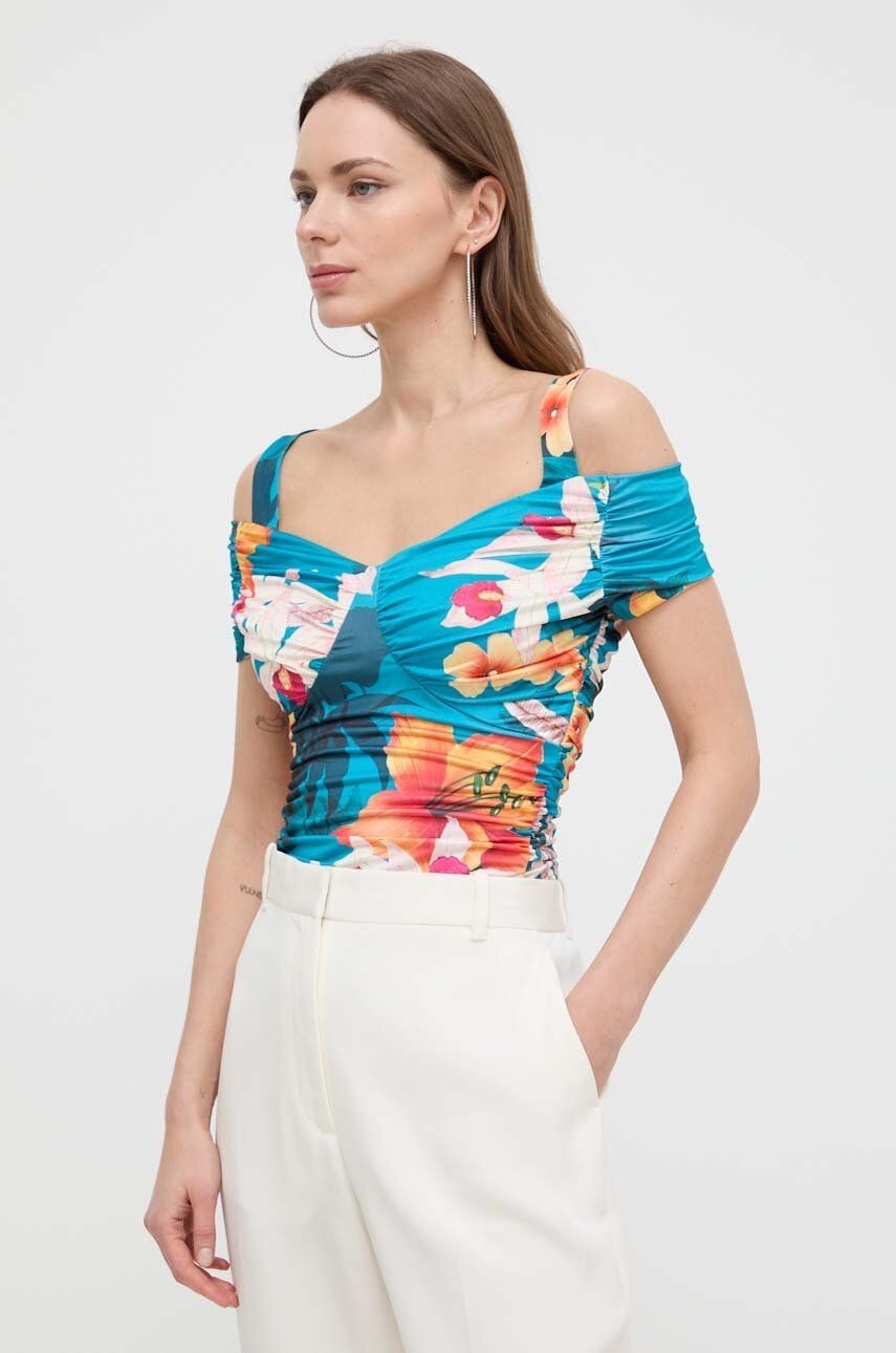 Top Guess vzorovaný