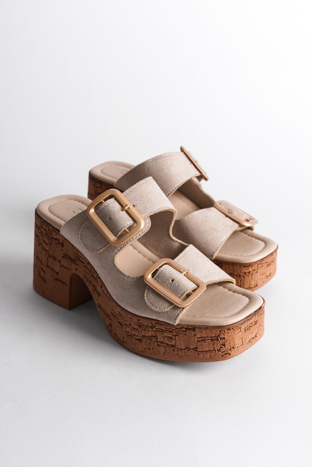 Capone Outfitters Women's Cork Platform Sold Double Strap Buckle Slippers
