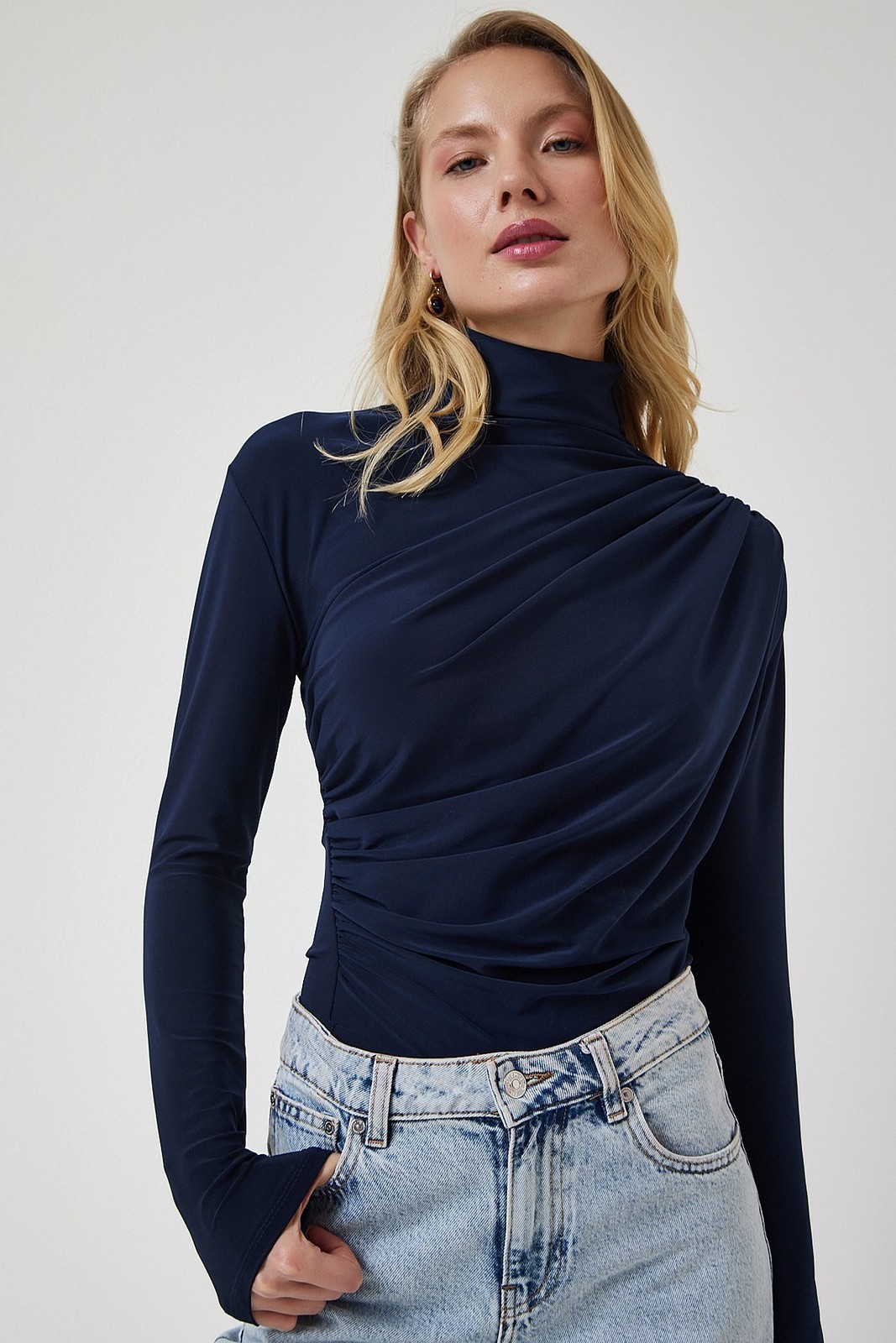Happiness İstanbul Women's Navy Blue Gathered Detailed High Neck Sandy Blouse