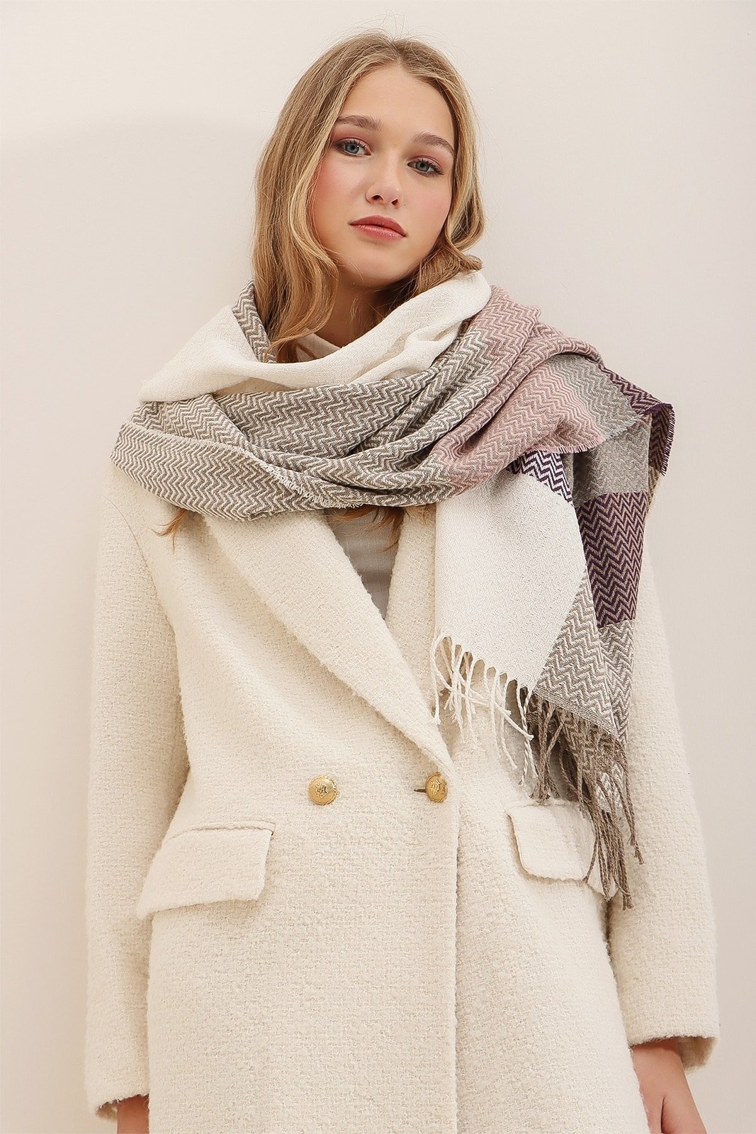 Trend Alaçatı Stili Women's Ecru Brown Wool Blend Patterned Shawl