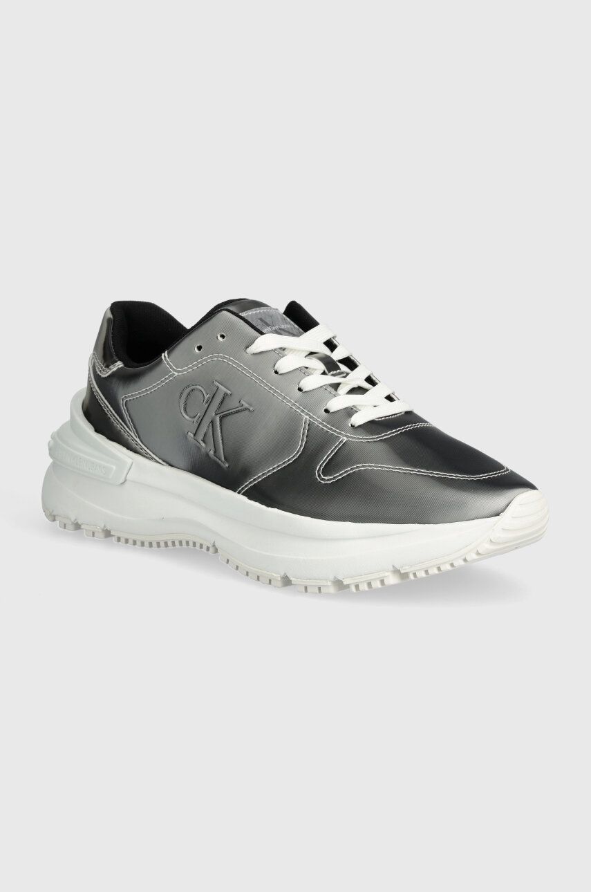 Tenisky Calvin Klein Jeans CHUNKY RUNNER LOW V MG DC strieborná farba, YW0YW01424,