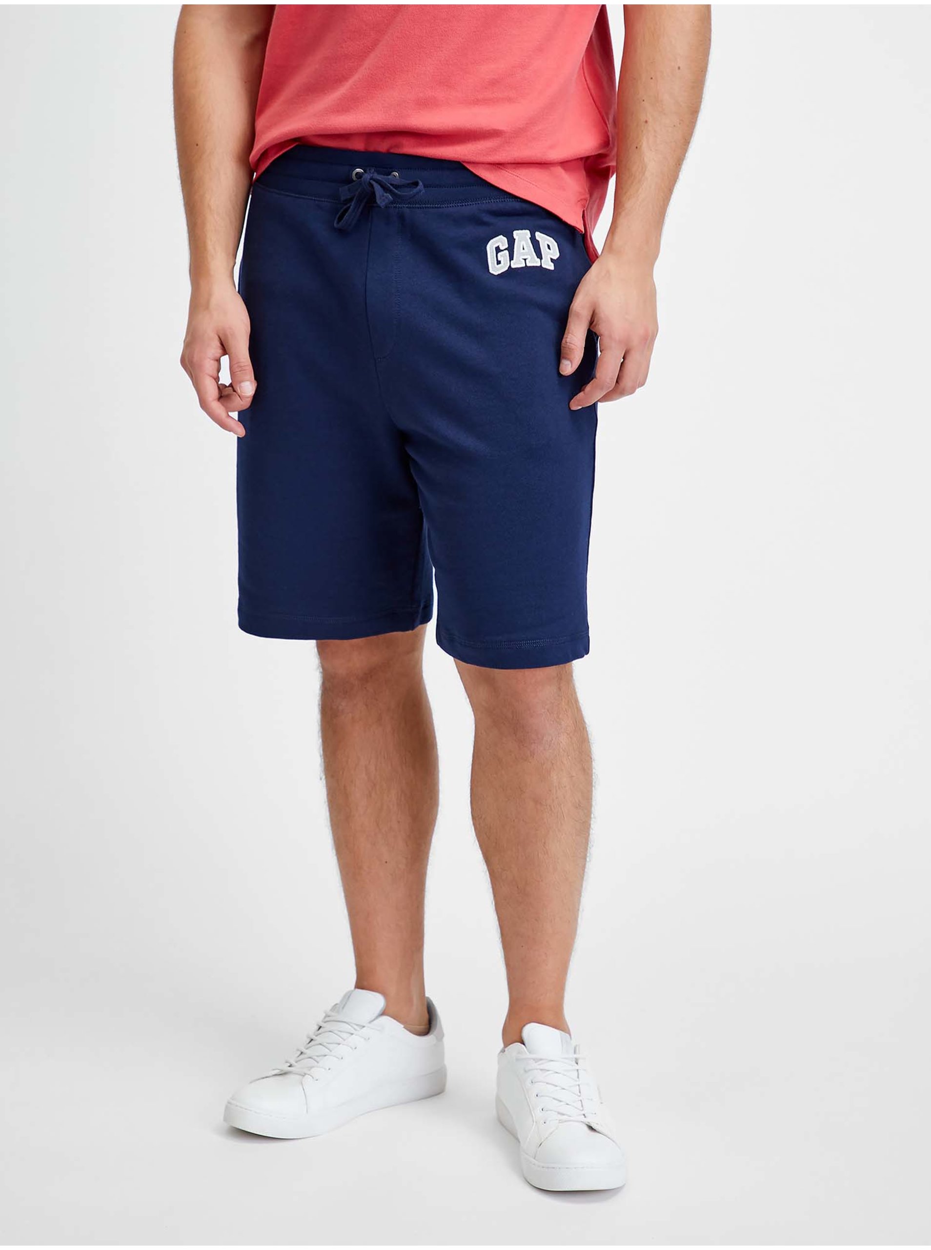 Kraťasy GAP Logo mini arch shorts Modrá