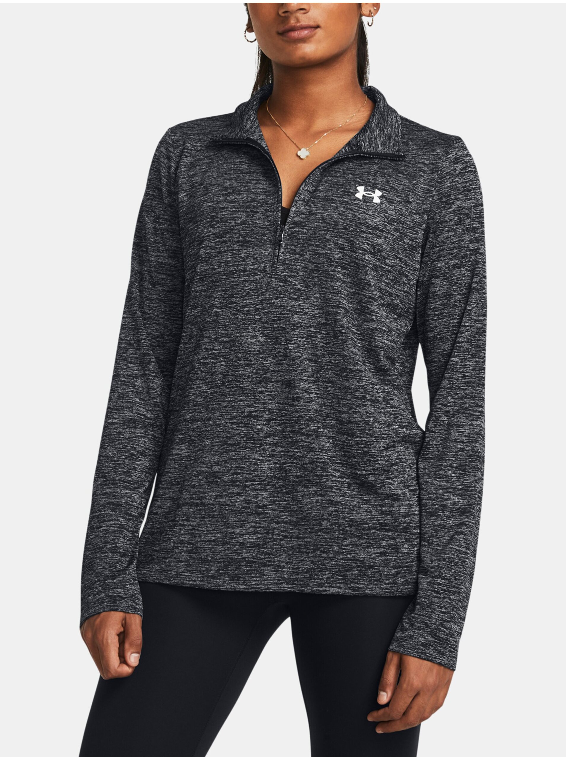 Čierne športové tričko Under Armour Tech 1/2 Zip-Twist