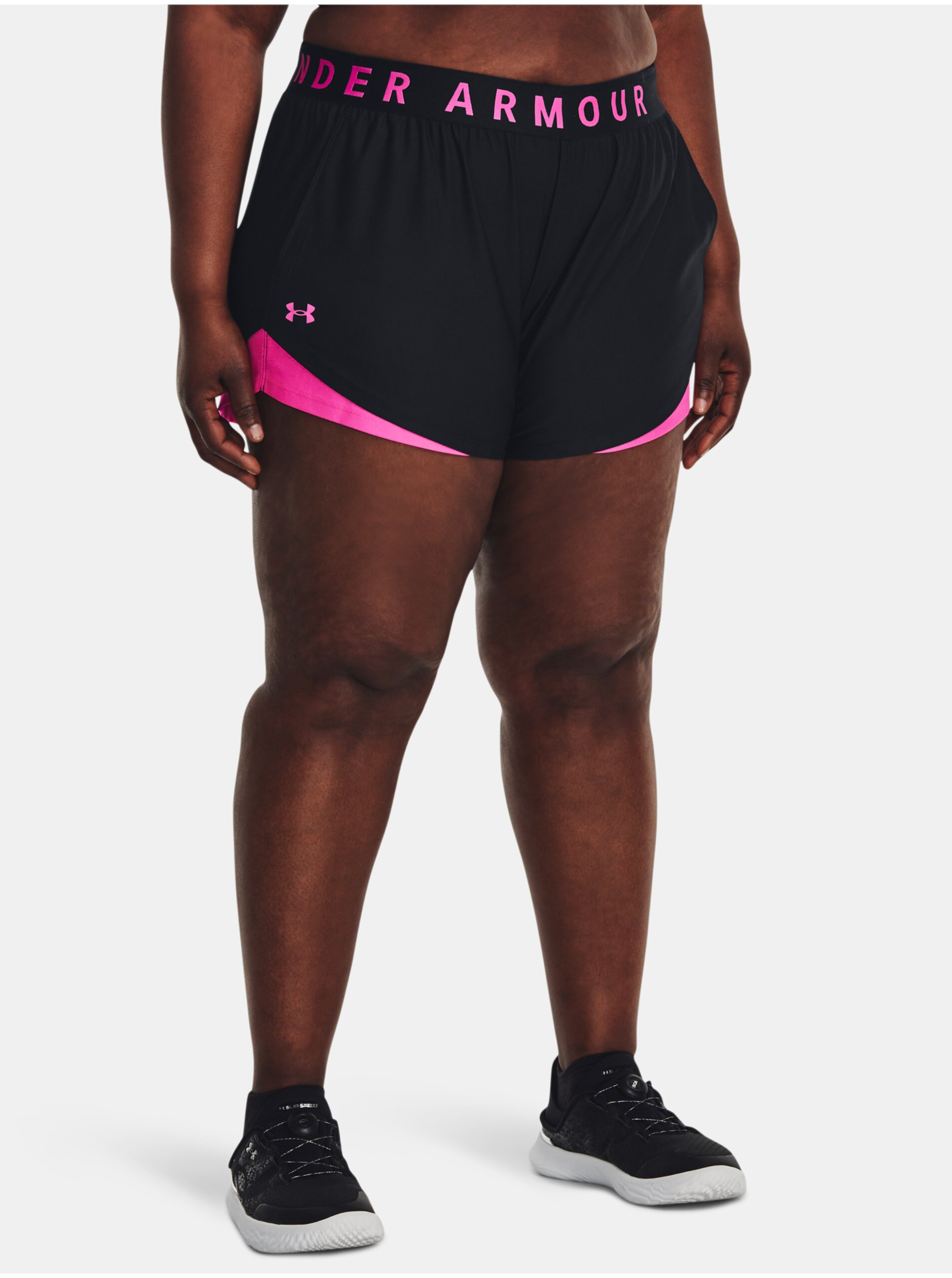 Čierne športové kraťasy Under Armour Play Up Shorts 3.0&