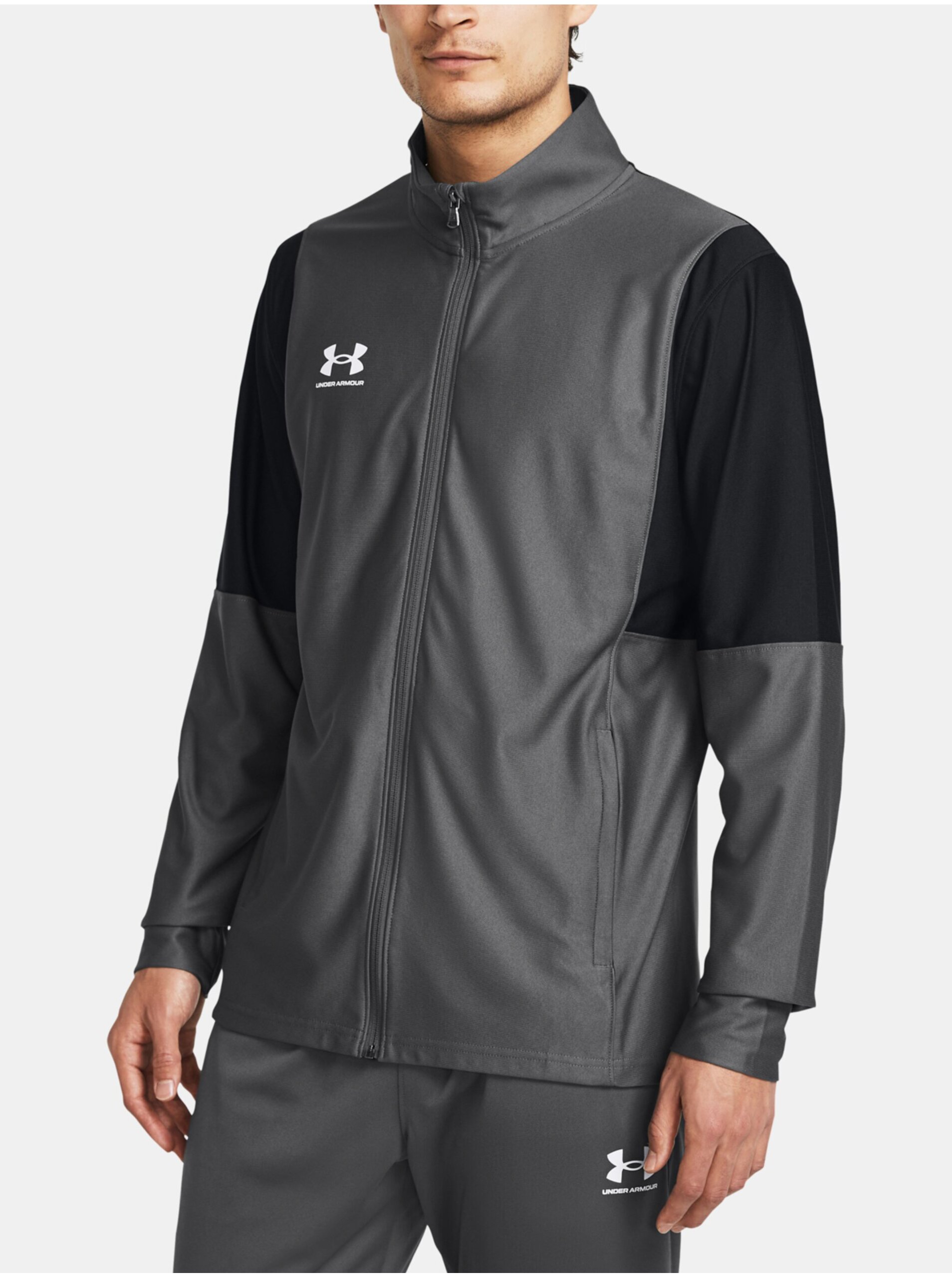 Tmavosivá športová bunda Under Armour UA M's Ch. Track Jacket