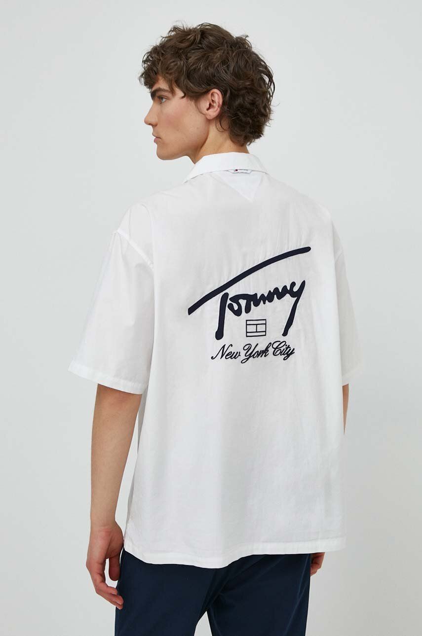 Bavlnená košeľa Tommy Jeans pánska, biela farba, voľný strih, DM0DM19139