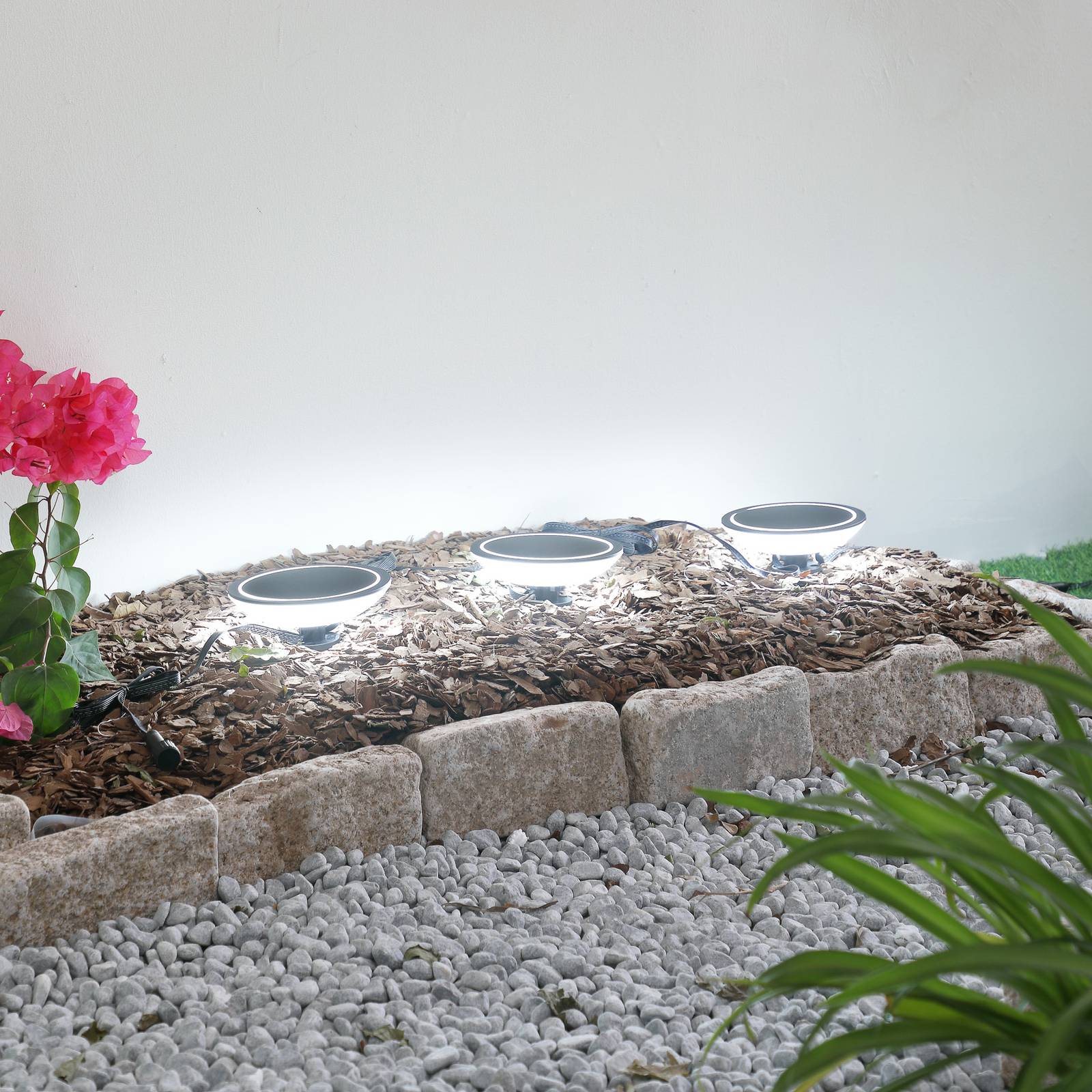 Lindby Smart LED zemné svetlo Thalas, CCT ,RGB, Tuya, 3 jednotky