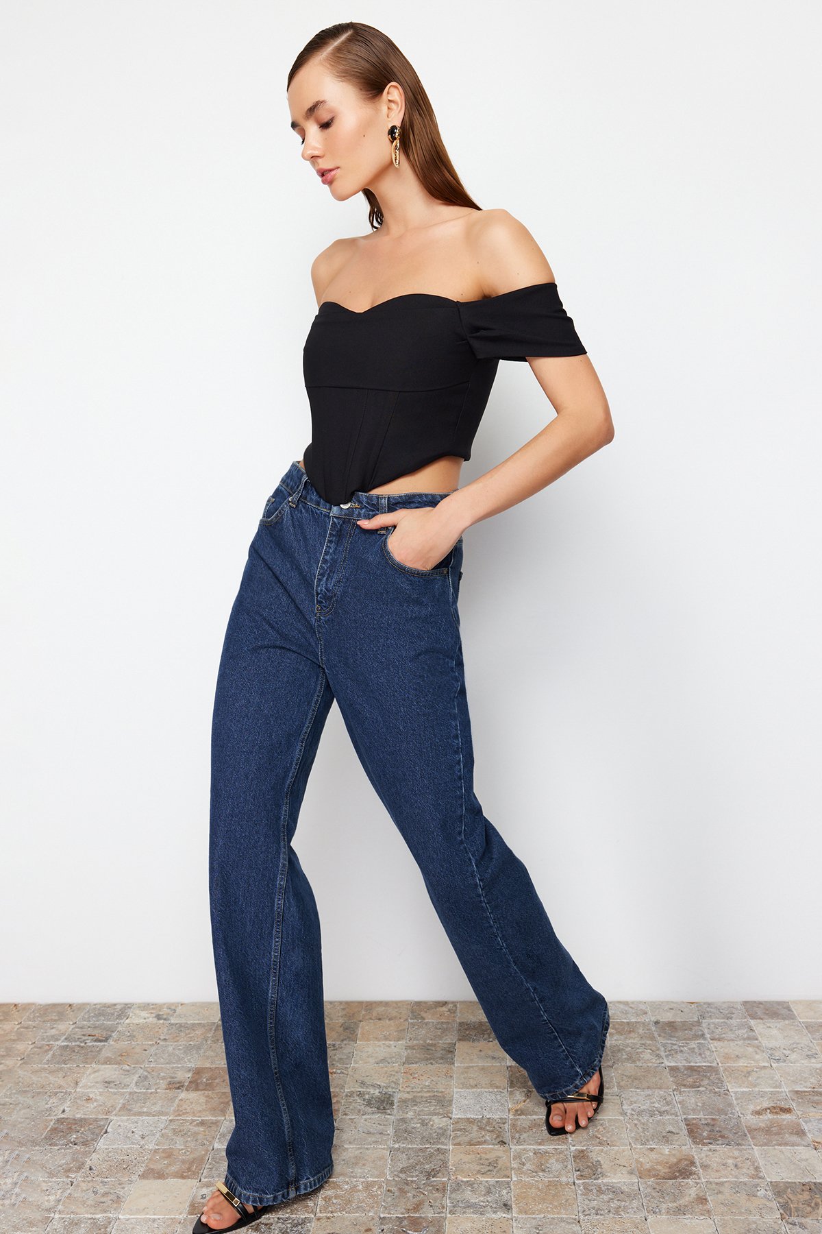 Trendyol Black Carmen Collar Bustier