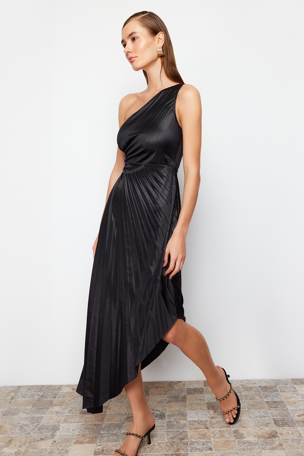 Trendyol Black Asymmetric Knitted Pleat Detailed Satin Elegant Evening Dress