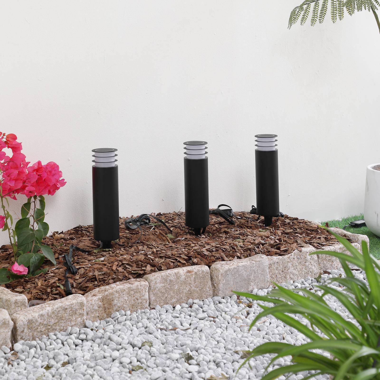 Lindby Smart LED podstavcové svetlo Kaelo, CCT, RGB, Tuya, 3 jednotky