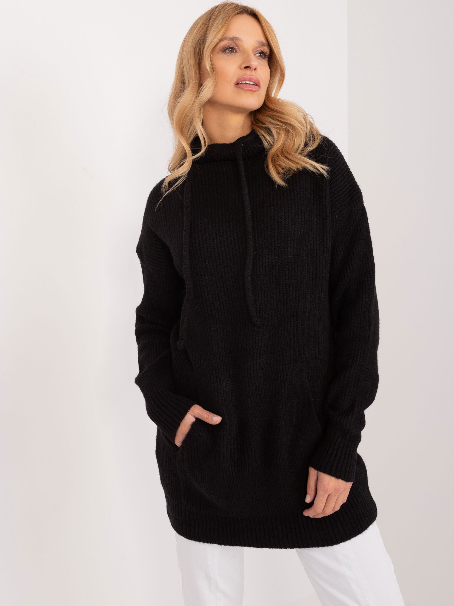 Black kangaroo hooded sweater