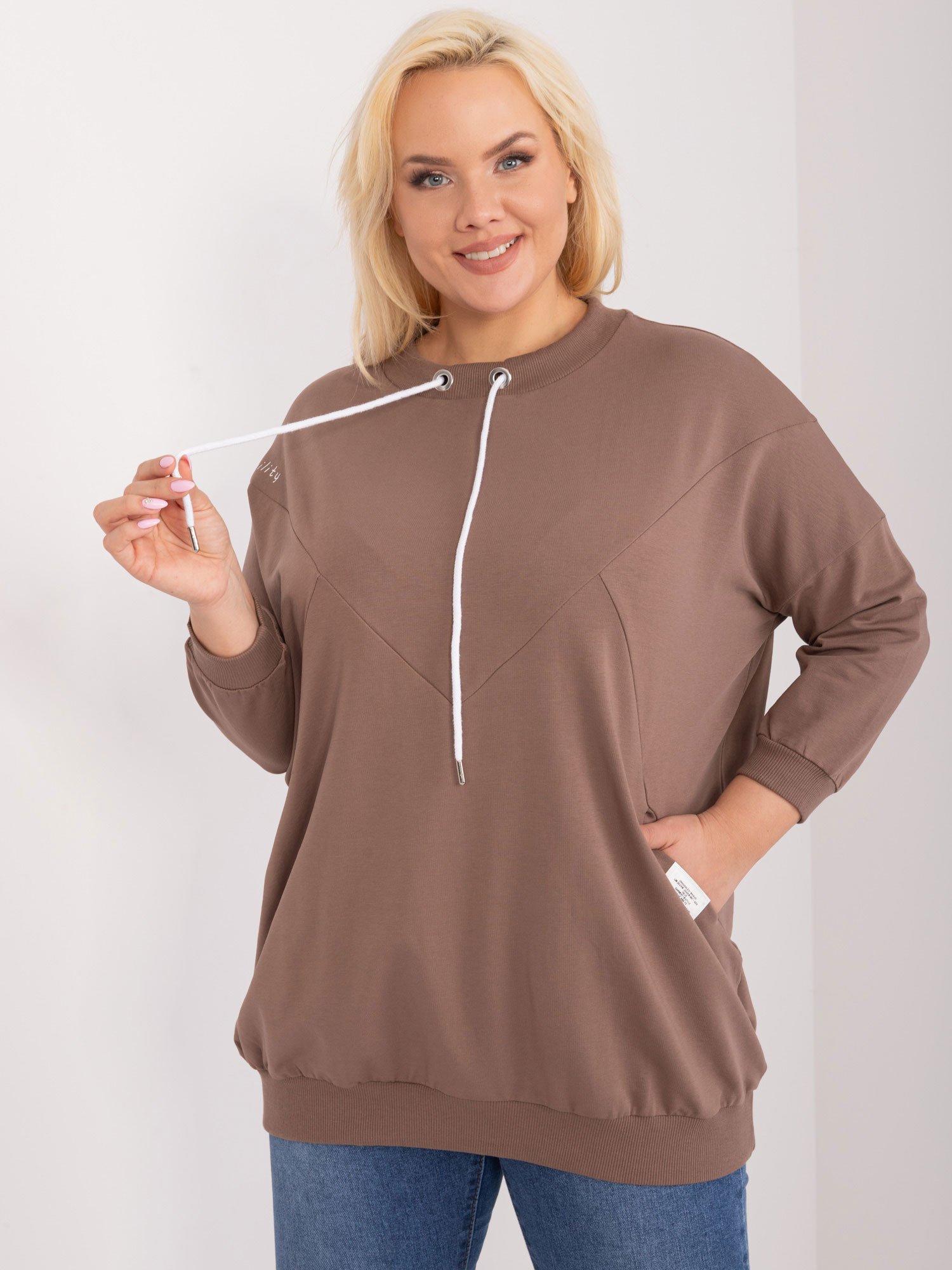Brown plus size blouse with pockets
