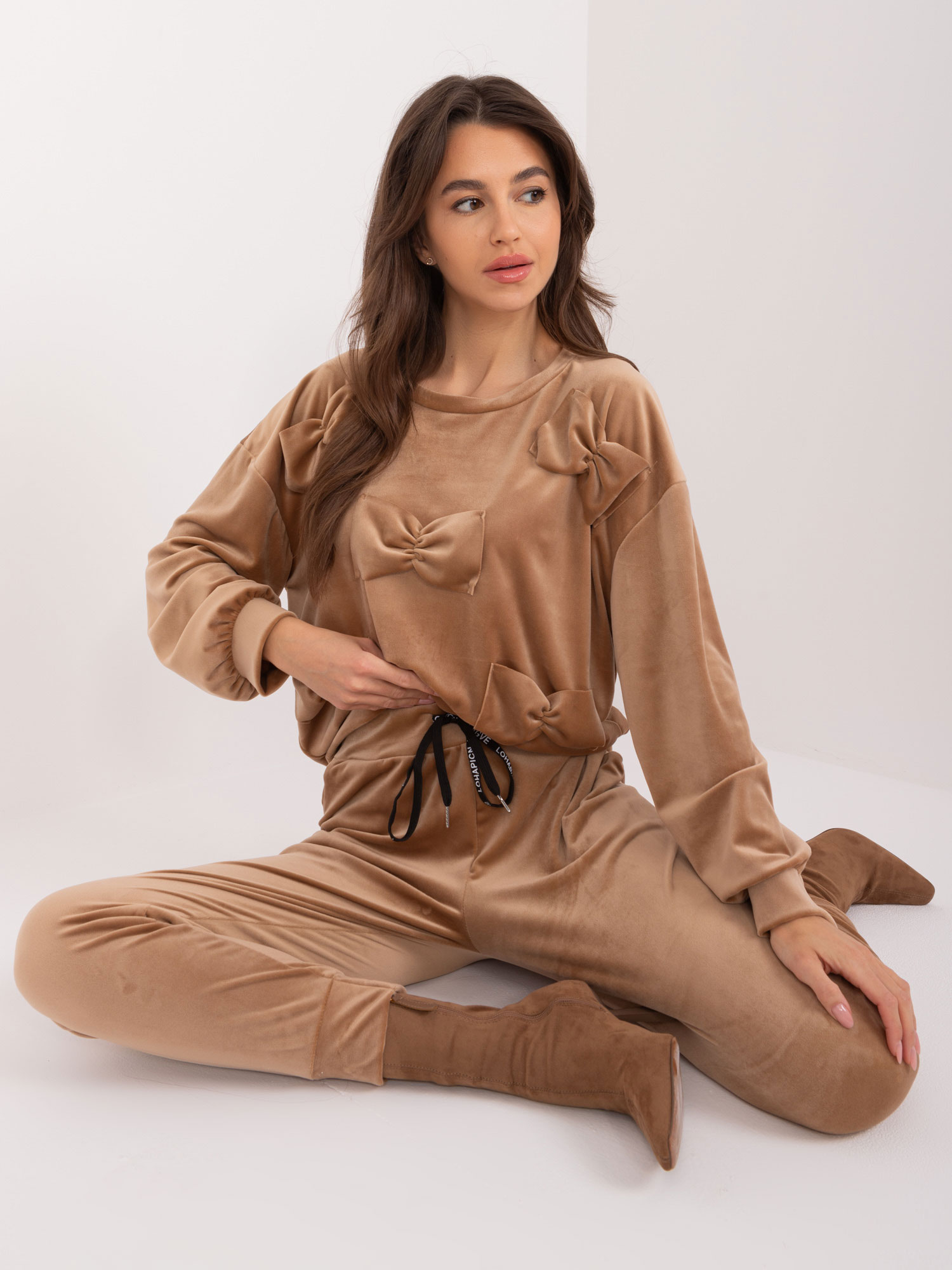 Dark beige velour set with trousers