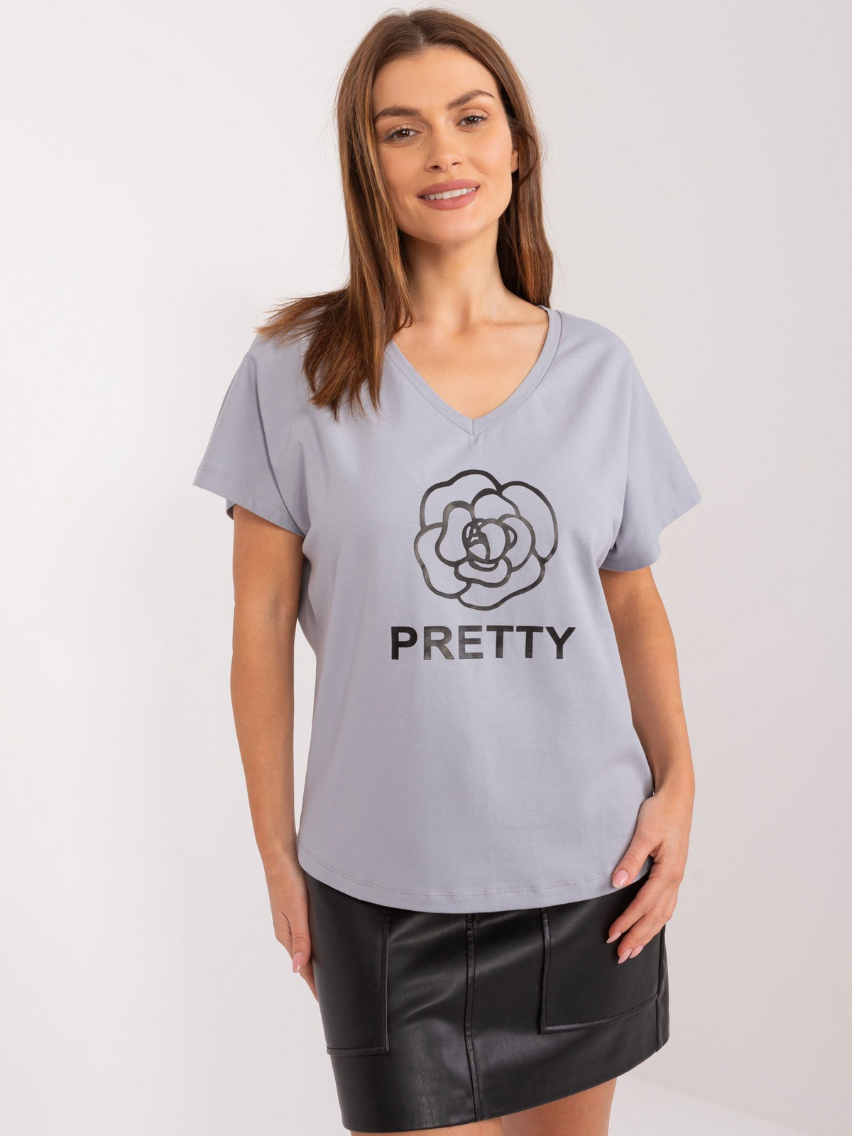 Blouse with a neckline of gray color