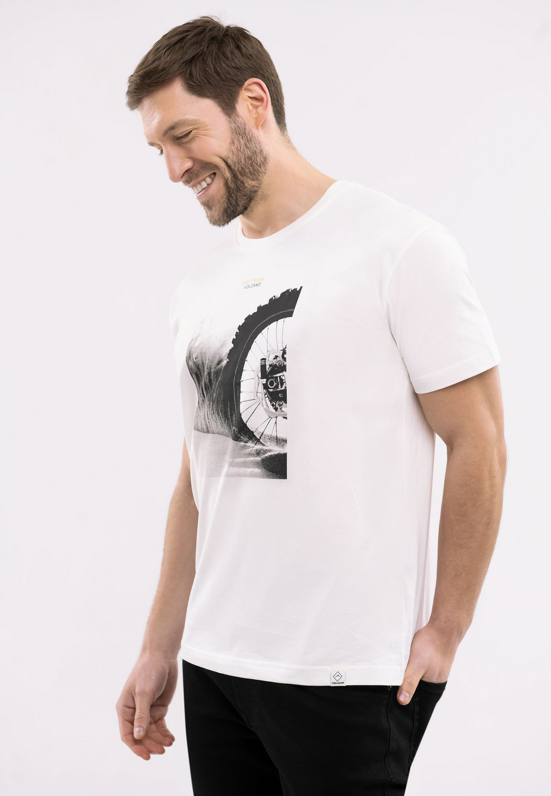 Volcano Man's T-Shirt T-Chase