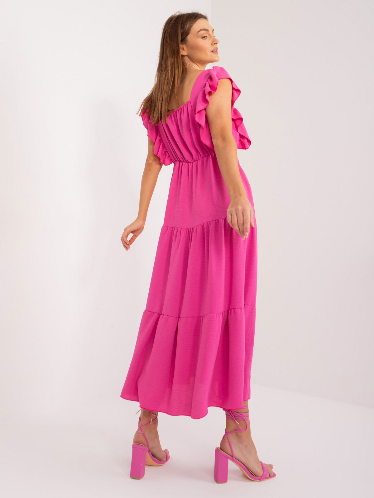 Dark pink dress with ruffles and elastic waistband
