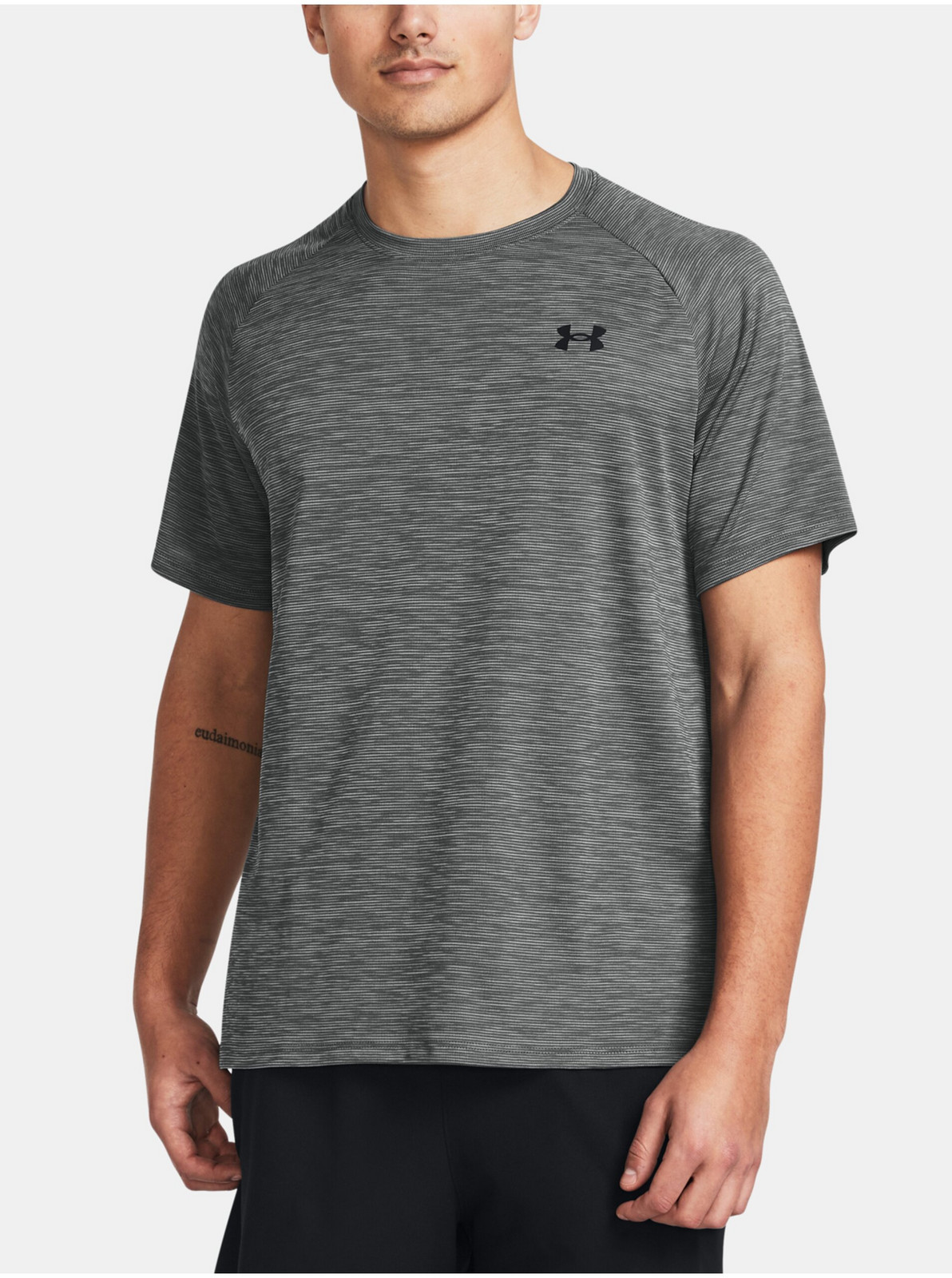 Šedé pánske športové tričko Under Armour UA Tech Textured SS