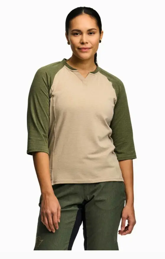 Women's Race Face Traverse Dri-Release 3/4 Sand Cycling Jersey