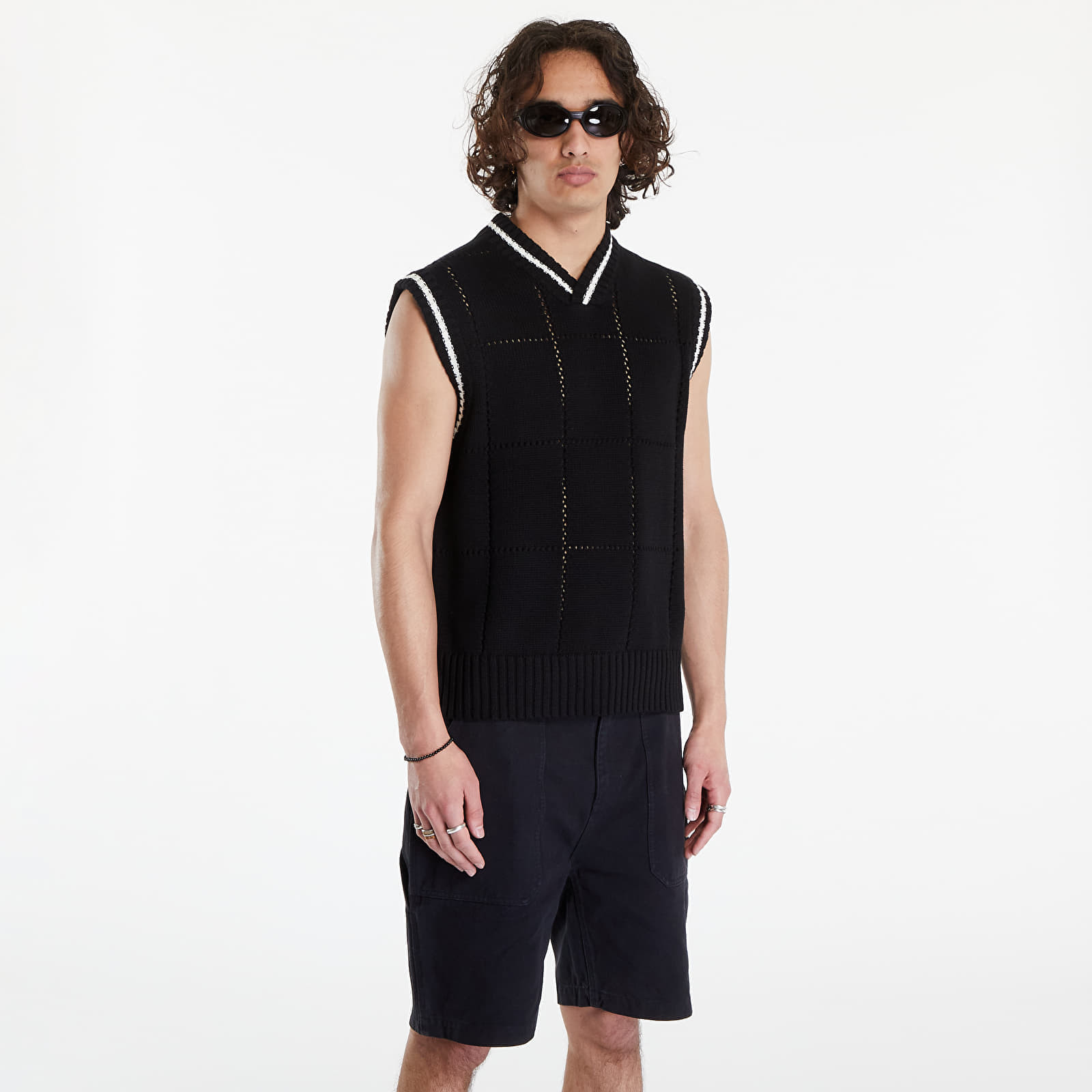 HAL STUDIOS® Hs Knit Vest Black