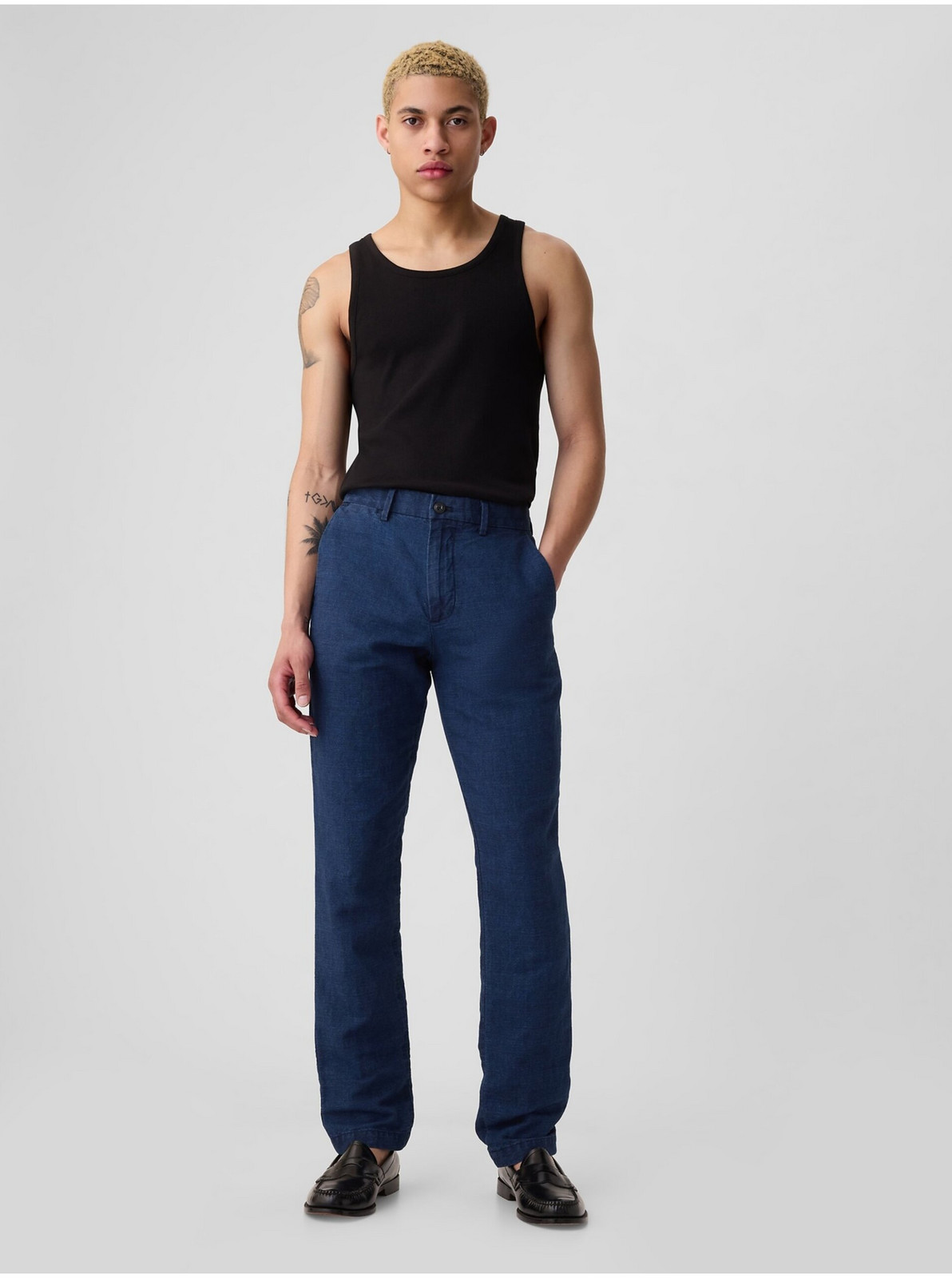 Tmavomodré pánske ľanové slim fit nohavice GAP