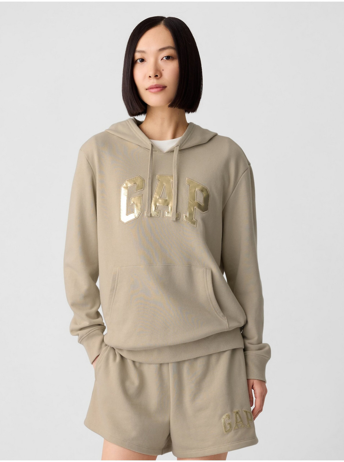 Béžová dámska mikina s metalickým logom GAP