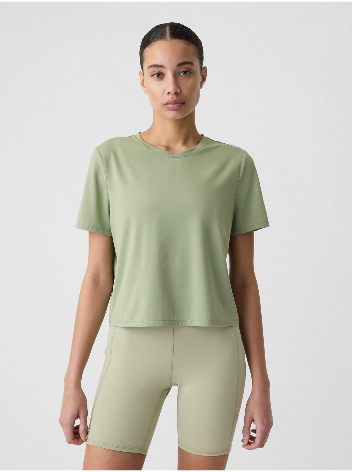 Zelené dievčenské športové tričko GAP GapFit