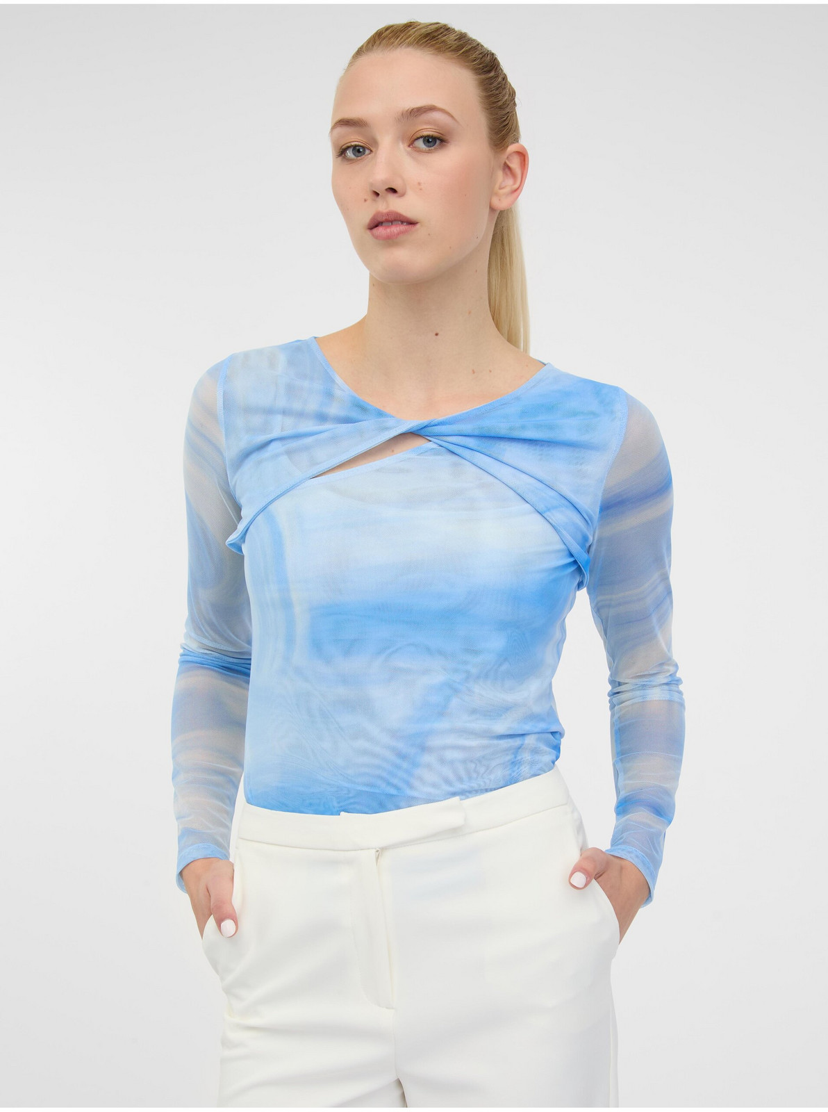 Modrý dámsky vzorovaný top ORSAY