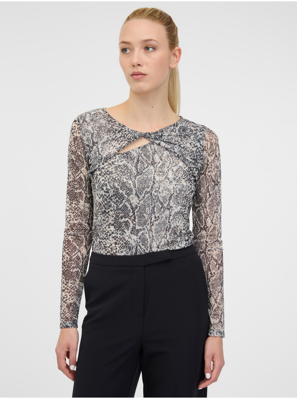 Čierny dámsky vzorovaný top ORSAY
