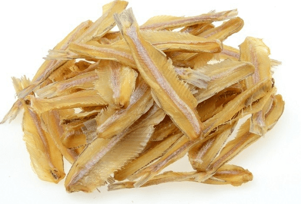 Maškrta Salač Rybičky sušené pre psy a mačky 100g