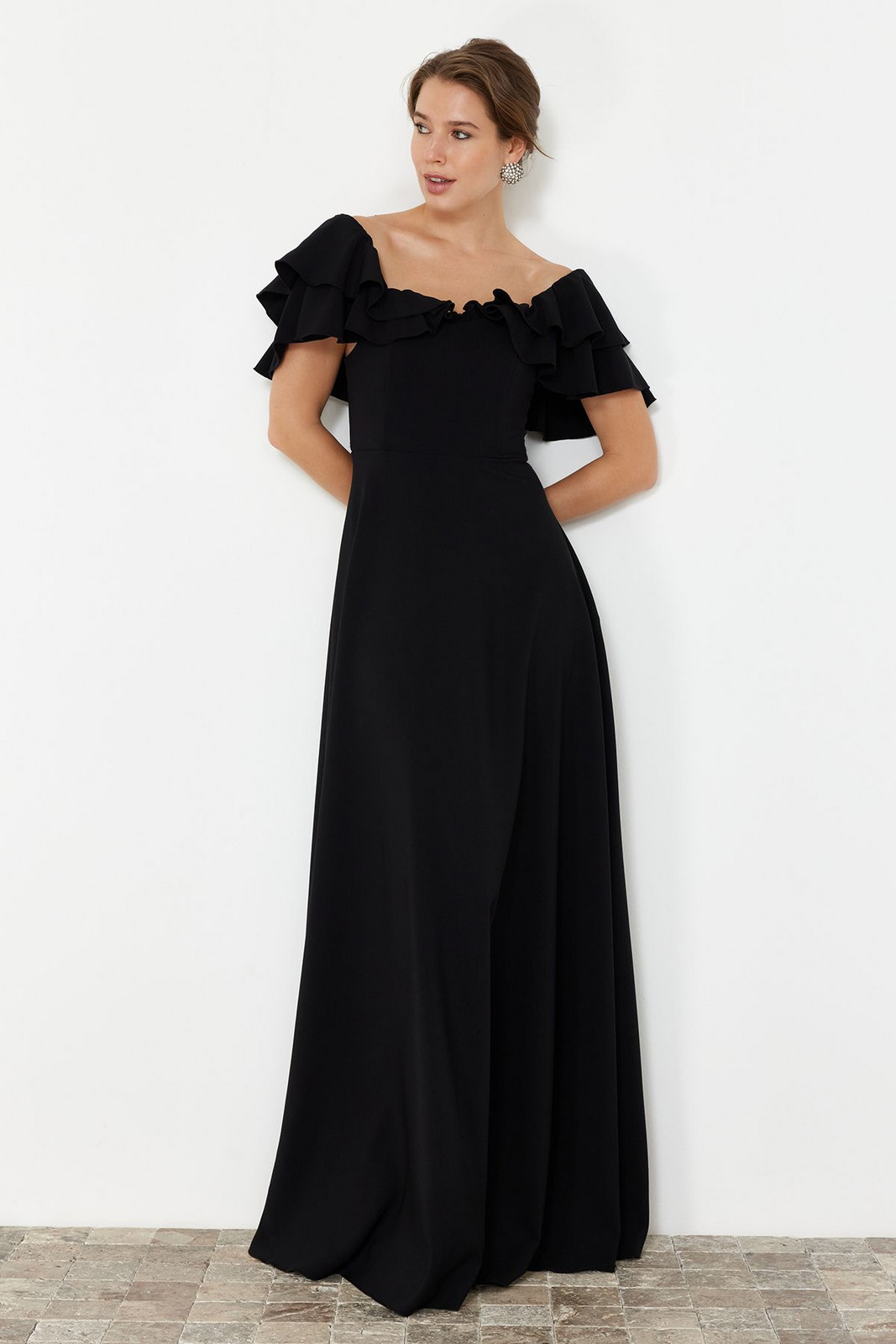 Trendyol Black Open Waist/Skater Woven Flounce Long Evening Evening Dress