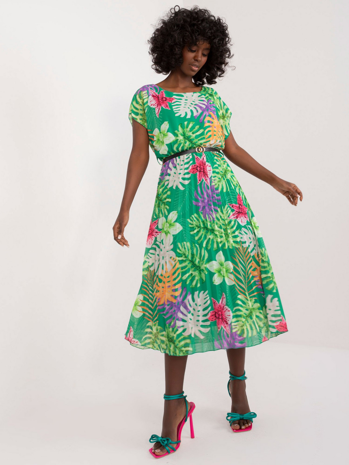 Green midi dress with tropical pattern