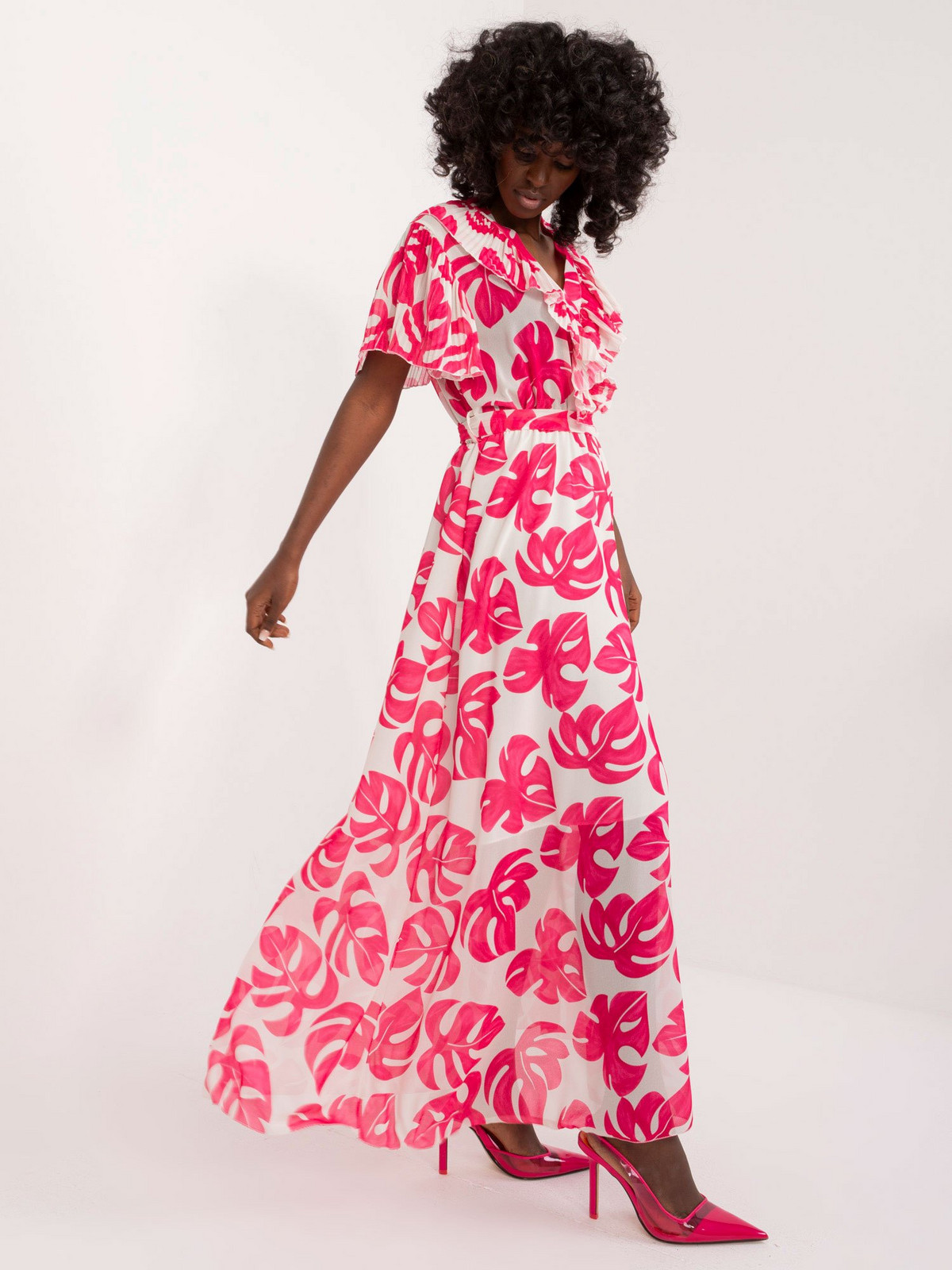 Ecru-fuchsia dress with a floral print