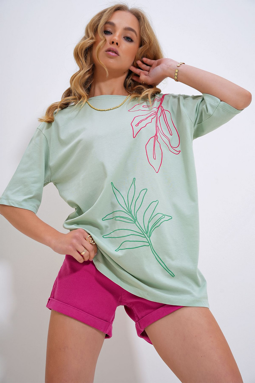 Trend Alaçatı Stili Women's Mint Crew Neck Flock Printed T-Shirt