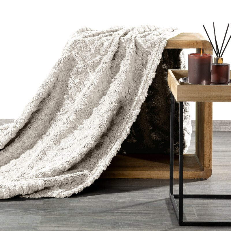 ArtFir D91 KOCKOVANÁ DEKA 200 x 220 cm BIELA