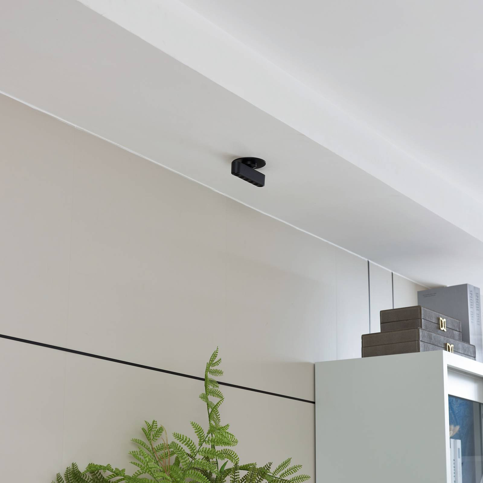 Stropné svietidlo Lindby LED Eldrin, čierna farba, hliník